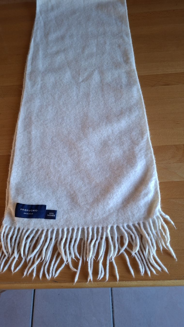 Foulard & Sciarpe: Profuomo Kaschmir Schal – Usato da Wünnewil venduto da 04Blume
