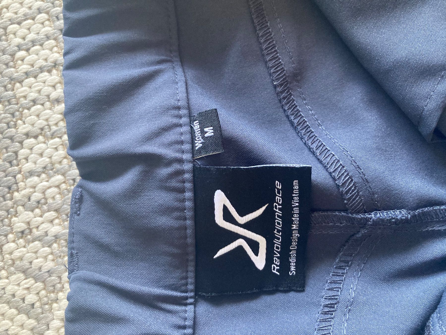 RevolutionRace Pantalons: Revolution Race Wanderhose – D'occasion à St. Gallen par Corinne1234 2