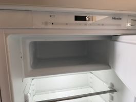 Kühlschrank Miele Einbau Gerät guter Zustand 5 Grad