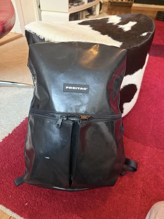 Freitag F49 FRINGE Rucksack schwarz