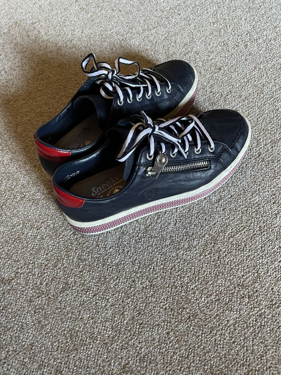 Rieker Damenschuhe: Rieker Damenschuhe Sneaker Gr. 37 – Gebraucht aus Zugerberg von rob_jl6j