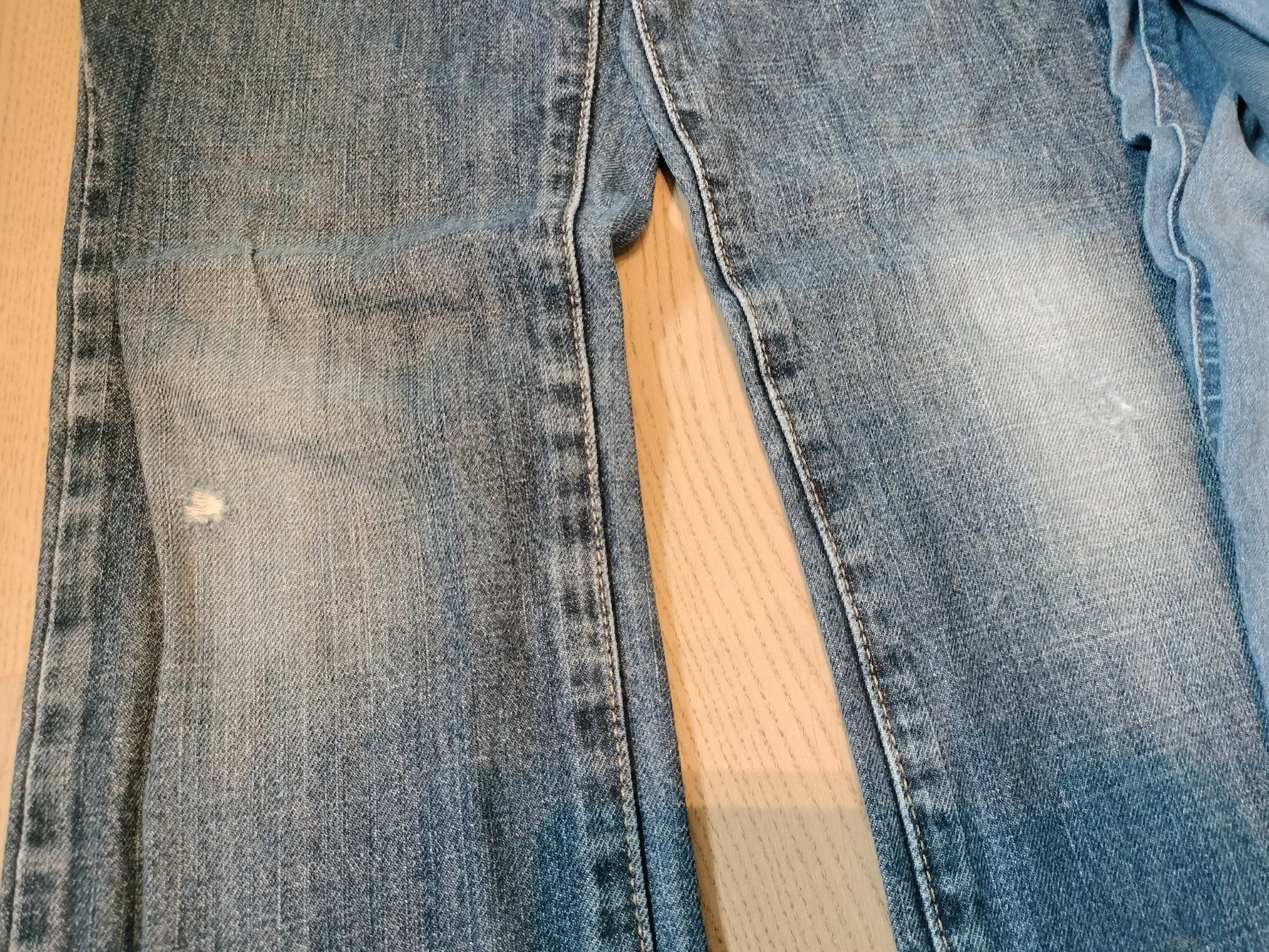 Hosen: Jeans 2x Grösse 140, 3x Grösse 146 – Gebraucht aus Neftenbach von TheKringel 1