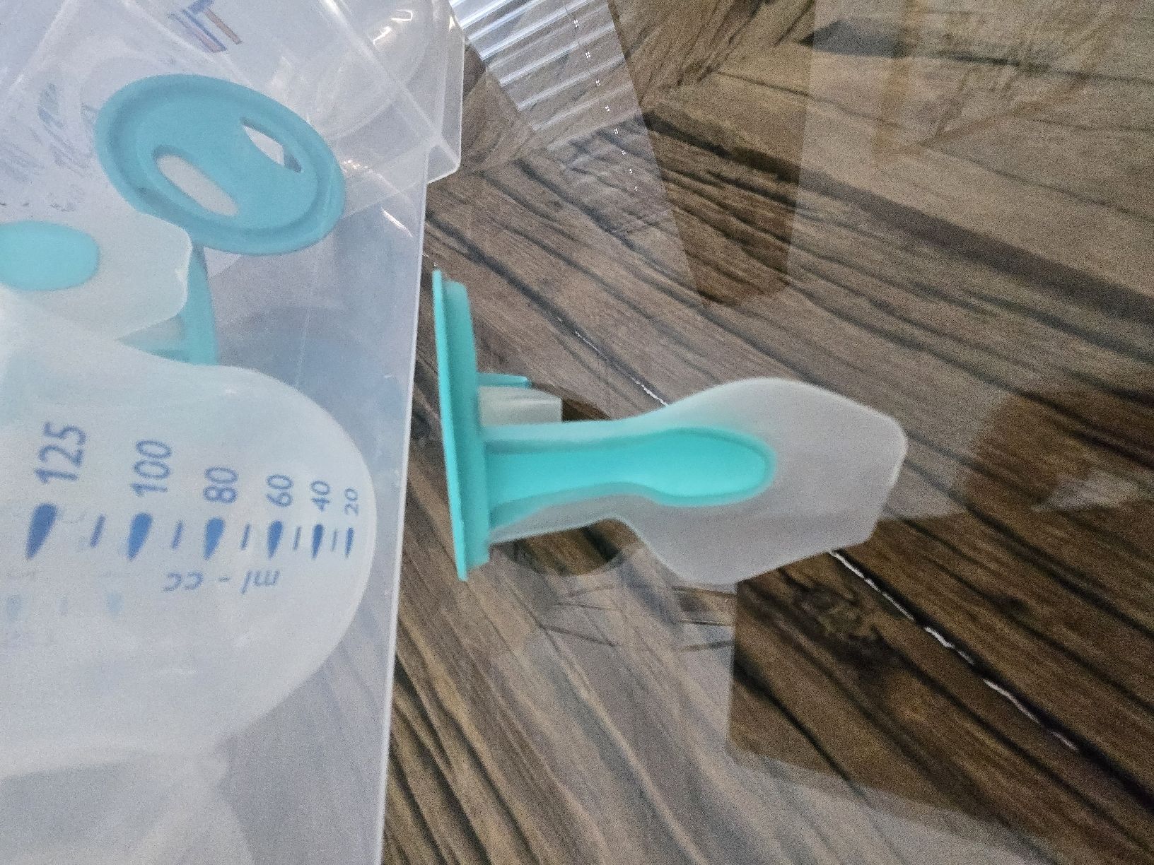 Avent Pasti del neonato: Phillips Avent Schoppen Flaschen Set 1-2 – Usato da Plasselb venduto da Vanitasbay 2