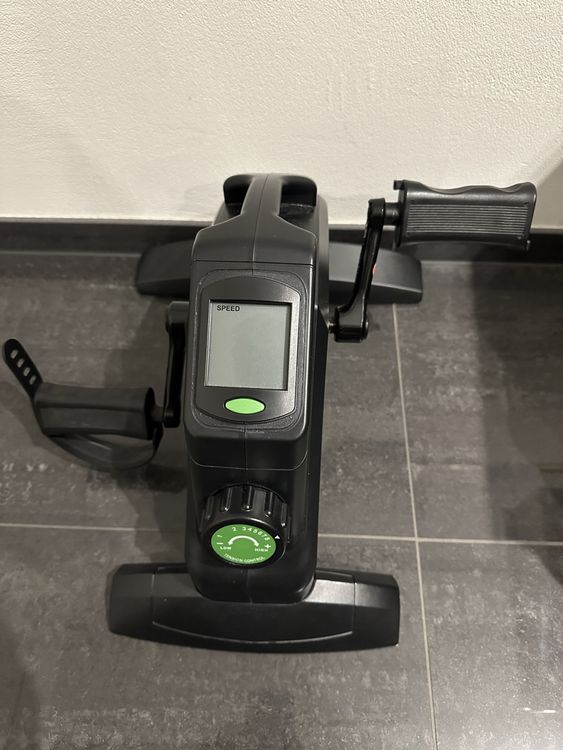 Tunturi Cardio Fit M35 Stoelfiets - Hometrainer - Minibike met instelbare weerstand - Fietstrainer magnetisch geremd - Bureaufiets