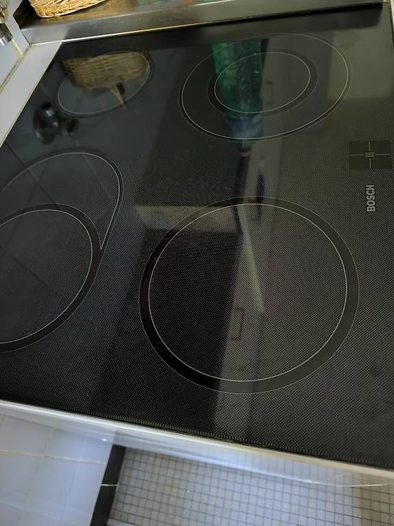 Herde: Cuisinière Bosch – Gebraucht aus St-Sulpice VD von asc_5twt 4