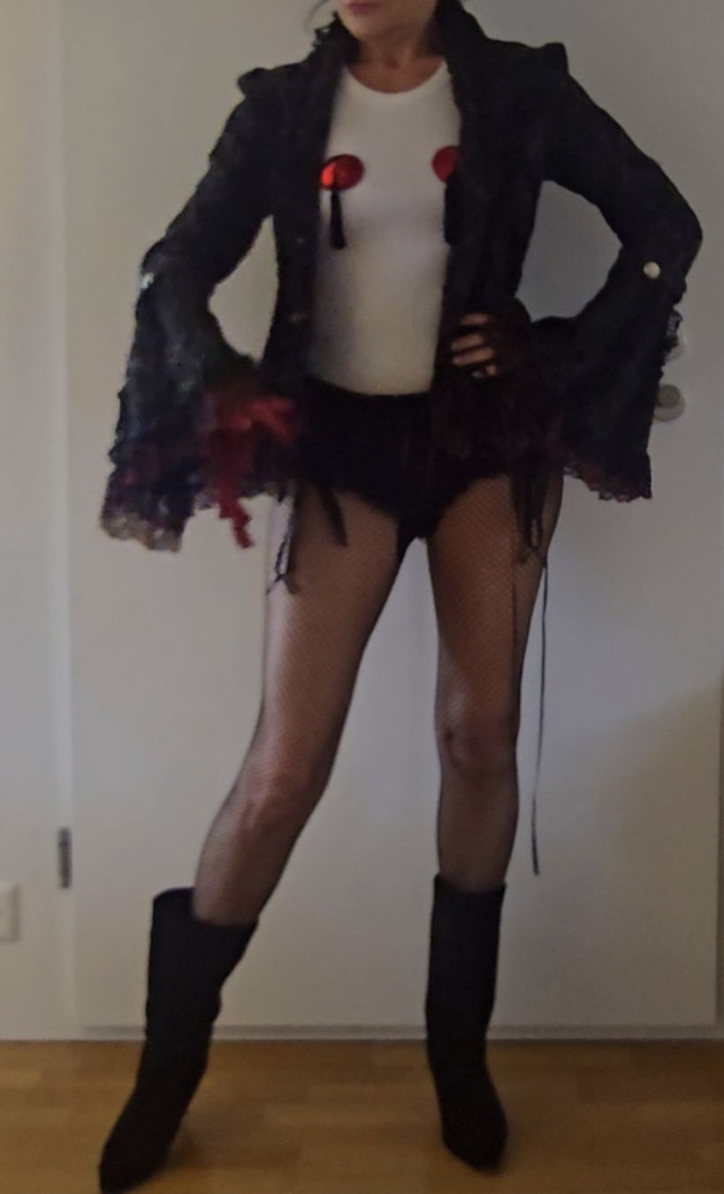 Kostüme: Halloween - Lady Vampire – Gebraucht aus Zollikon von C.fromParis