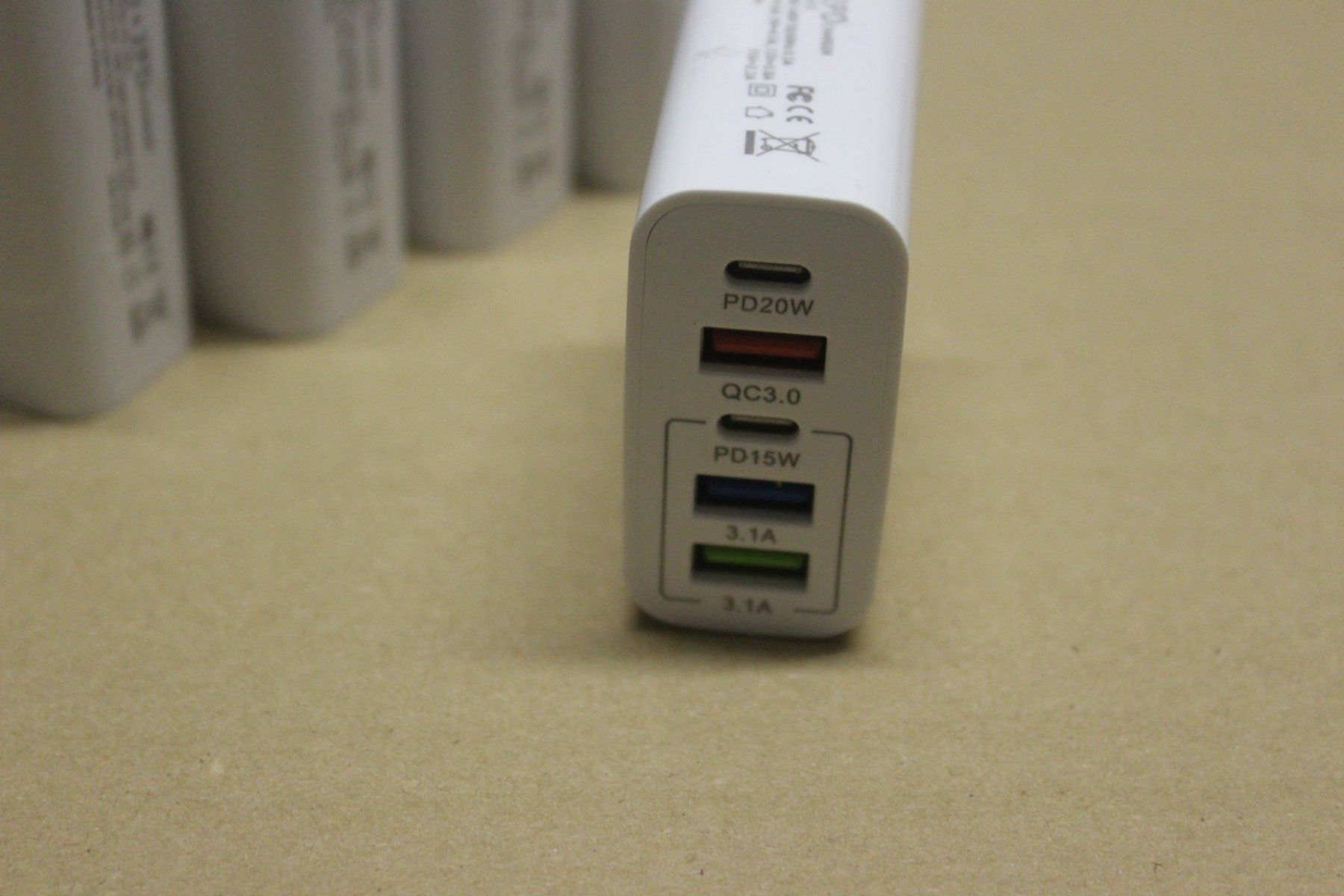 Caricabatterie: 5stk.  65W Ladegerät Netzteil USB-C Adapter iphone ipad – Nuovo (secondo la descrizione) da Kirchdorf AG venduto da Lionstein 1
