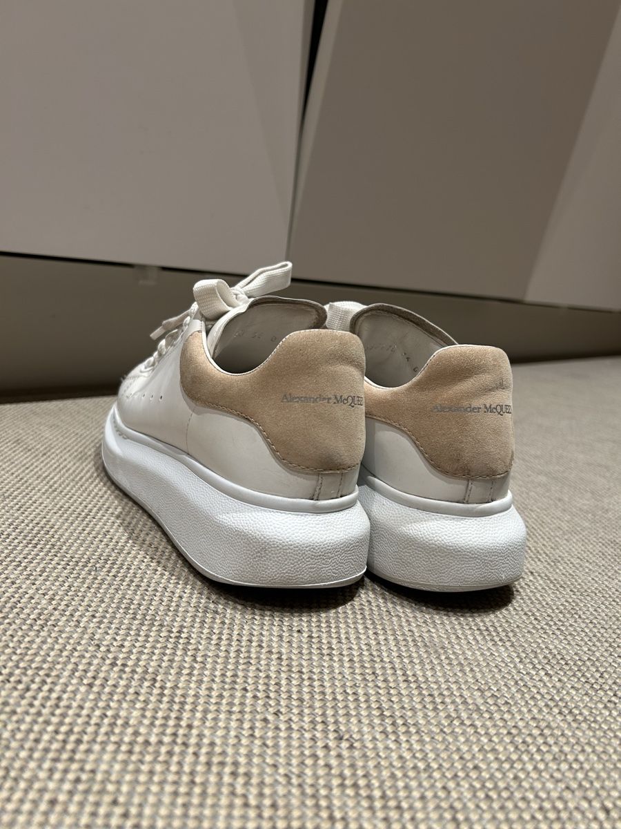 Alexander Mcqueen Chaussures femmes: Alexander McQueen Sneaker Gr. 36 – D'occasion à Zürich par gao_6rhf 1