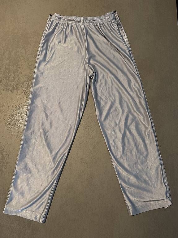 Pantaloni: Pantalone Converse All Star  – Usato da Vacallo venduto da sca_m7kr 1
