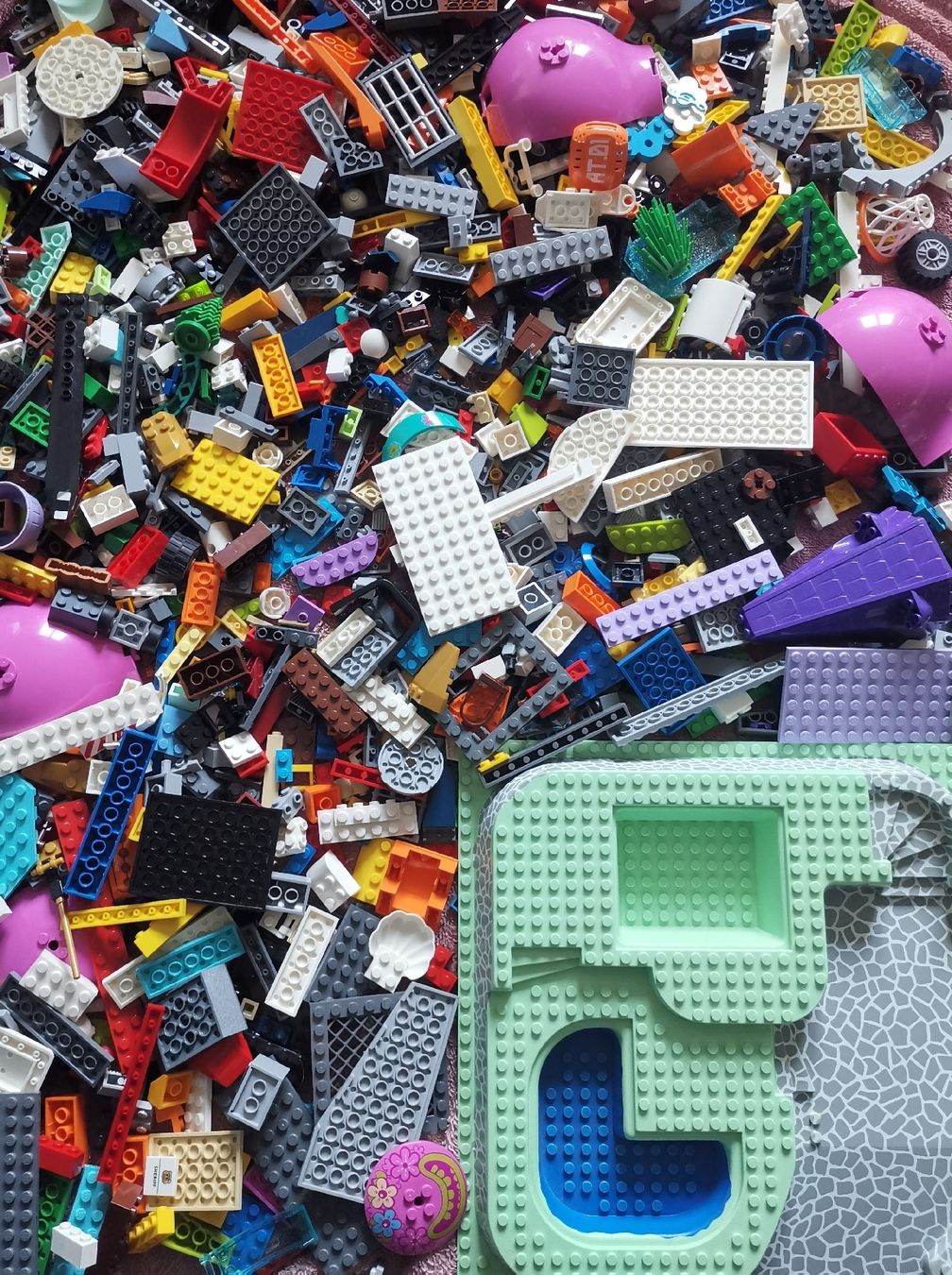 Lego Spielzeuge: Lego ca. 4,2 Kilo, bunter Mix – Gebraucht aus Effretikon von Superkarin7