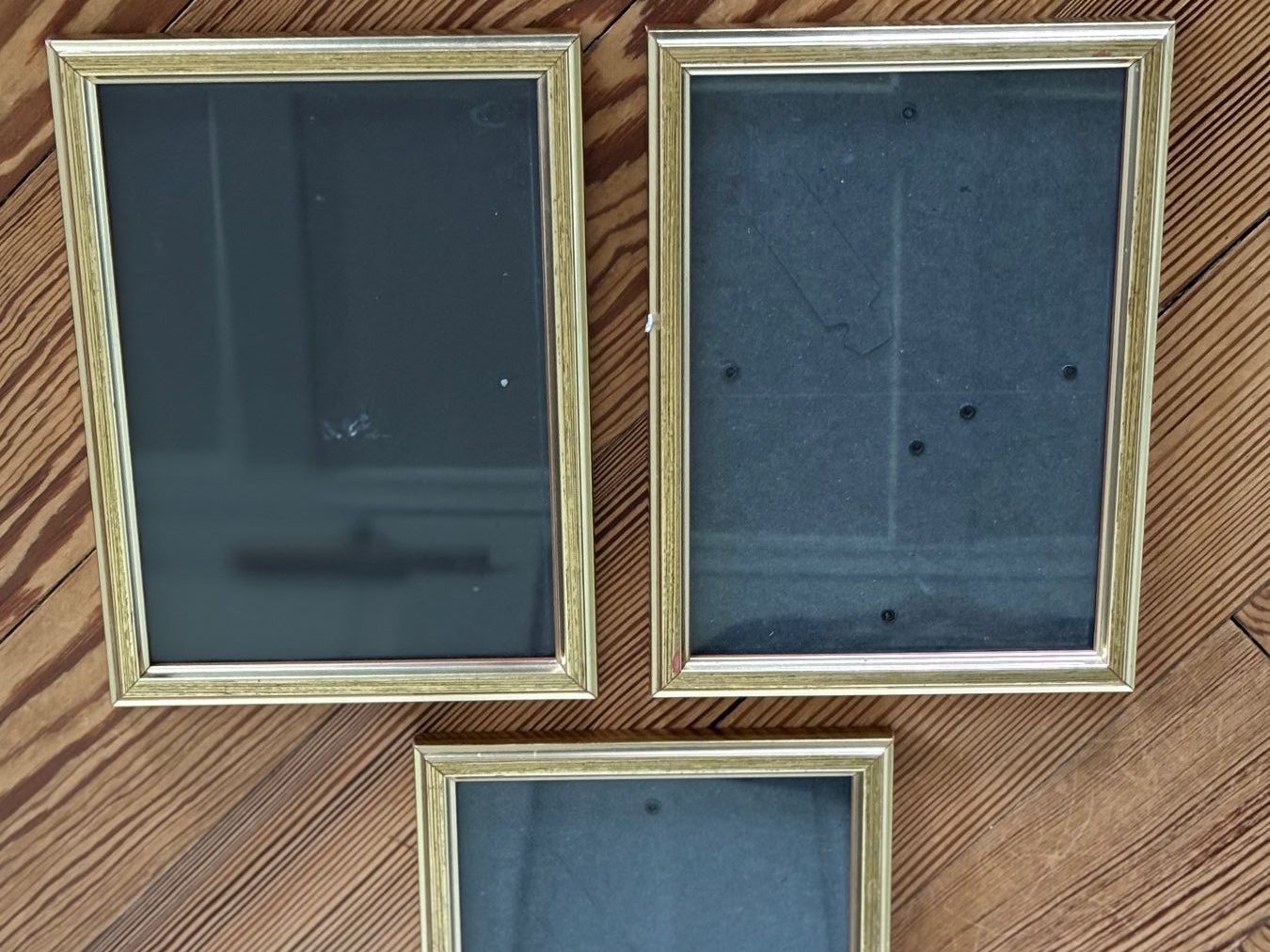 Cornici: 3 Vintage goldene Bilderrahmen – Usato da Horgen venduto da uge_pd5p 1