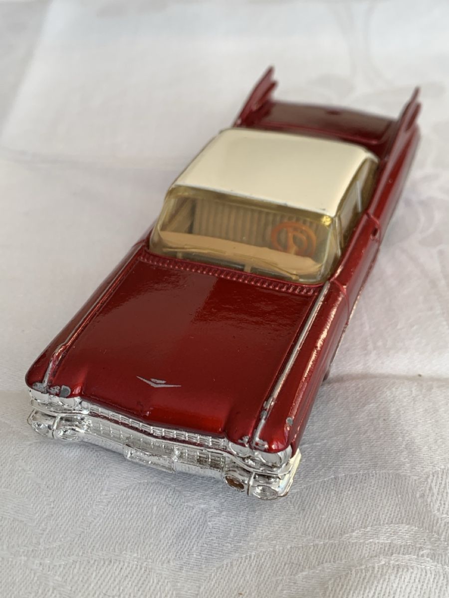 Cadillac Modellini d'auto: Dinky - Cadillac Coupé Deville - 1/43 – Usato da Posieux venduto da pha_tnd9 1