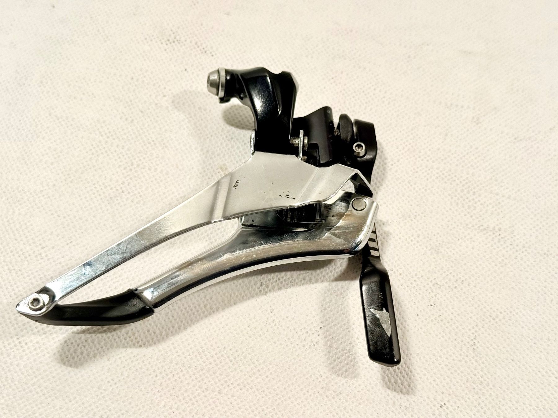 Sram Ersatzteile: SRAM Red Umwerfer 2x 11fach / 2604 – Gebraucht aus Luzern von bikeandbeltcom