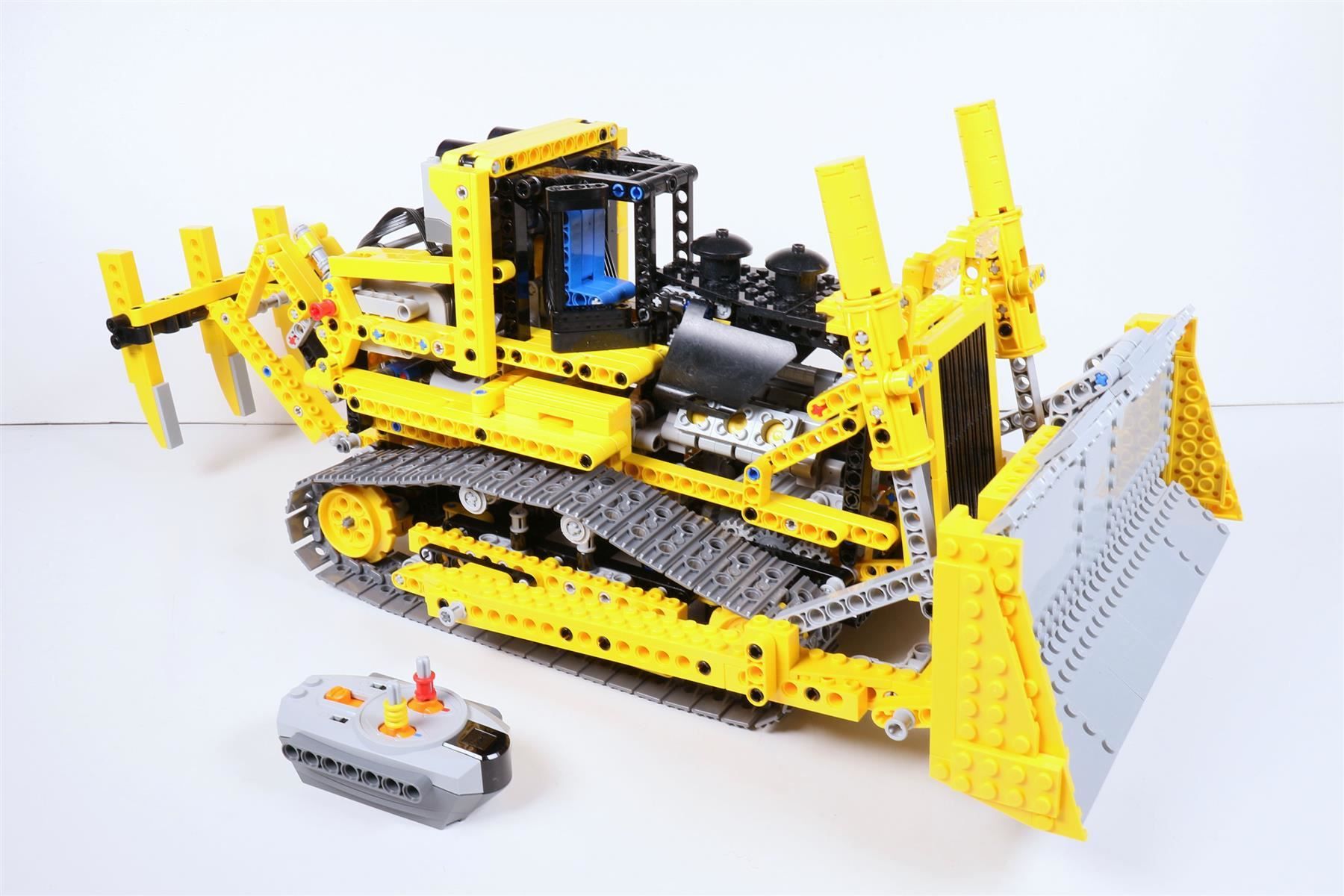 Lego Baukästen: 8275, Motorized Bulldozer, LEGO® Technic – Gebraucht aus Hettlingen von Scholi99