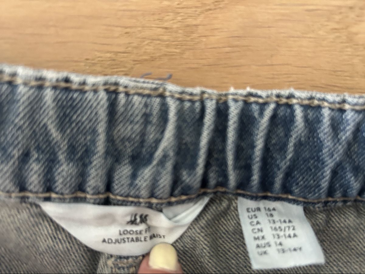 H&M Pantaloni: Jeans H&M Loose Fit, Grösse 164 – Usato da Unterlangenegg venduto da Dodo2108 2