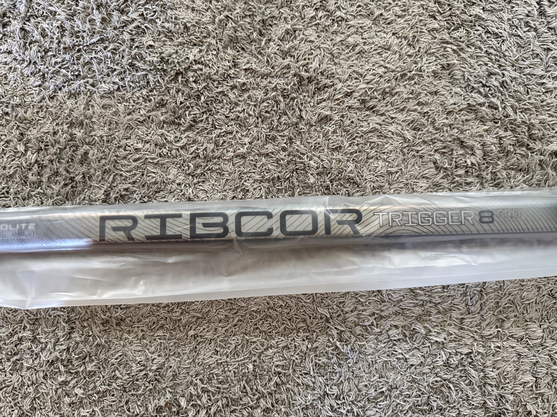 Ccm Crosses & Cannes: Ribcor Trigger 8 Pro neu – Neuf avec emballage d'origine à Rüeterswil par dvo_y9vg 1