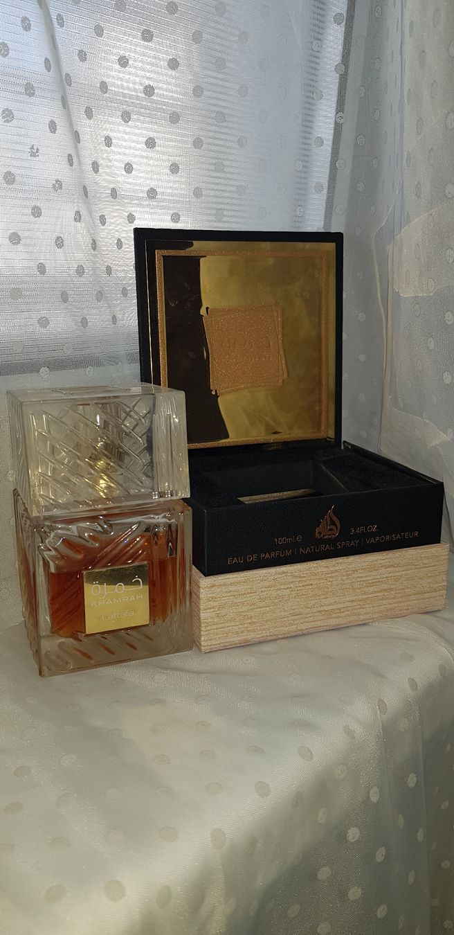 Lattafa Profumi & Eau de Toilette: Lattafa Khamrah Parfüm – Usato da Fahrweid venduto da pan_hsd6 2