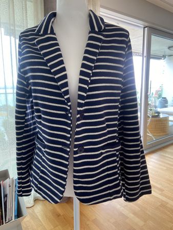 Veste Chicorée rayée bleu marine et blanc, taille L 48