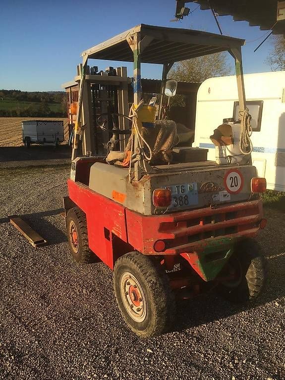 Carrelli elevatori e a forche: Stapler Linde Diesel mit Ausweis – Usato da Müllheim Dorf venduto da MBOTechnik 2