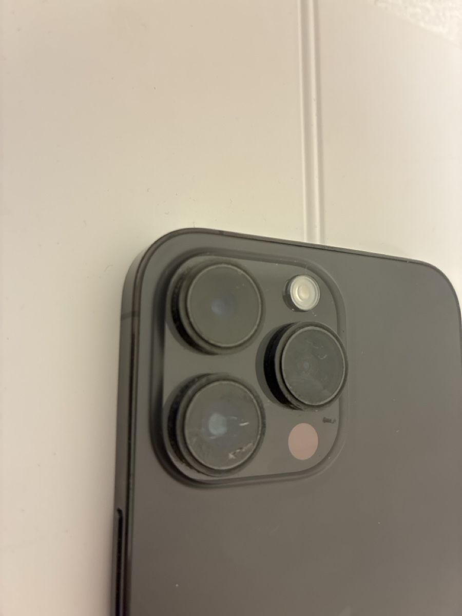 Apple Telefoni cellulari / Smartphones: Iphone 14 Pro Max – Usato da Oekingen venduto da Jdog01 3