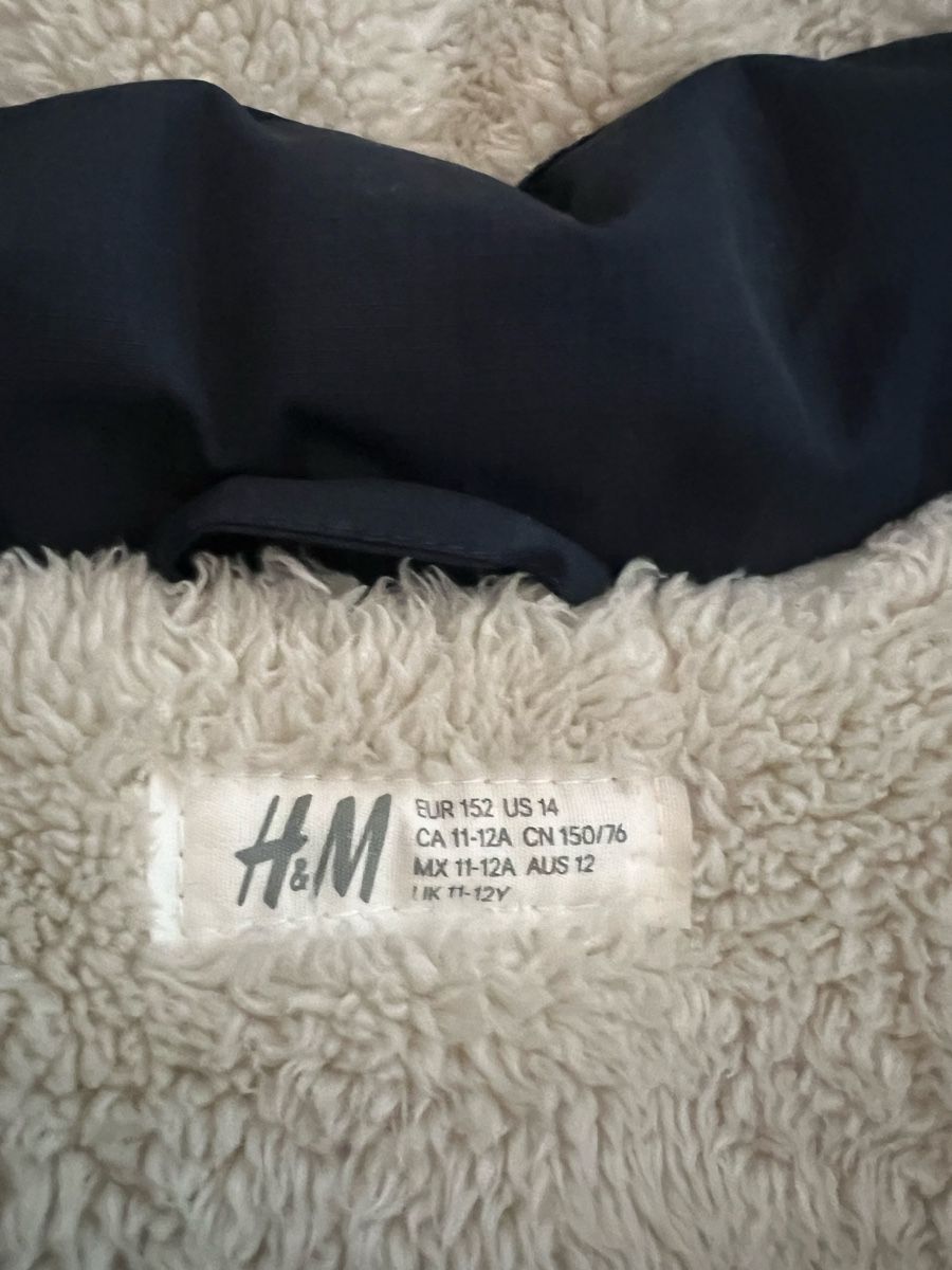 H&M Jacken & Mäntel: Winterjacke von H&M Gr.152 – Gebraucht aus Rupperswil von Chilly02 2