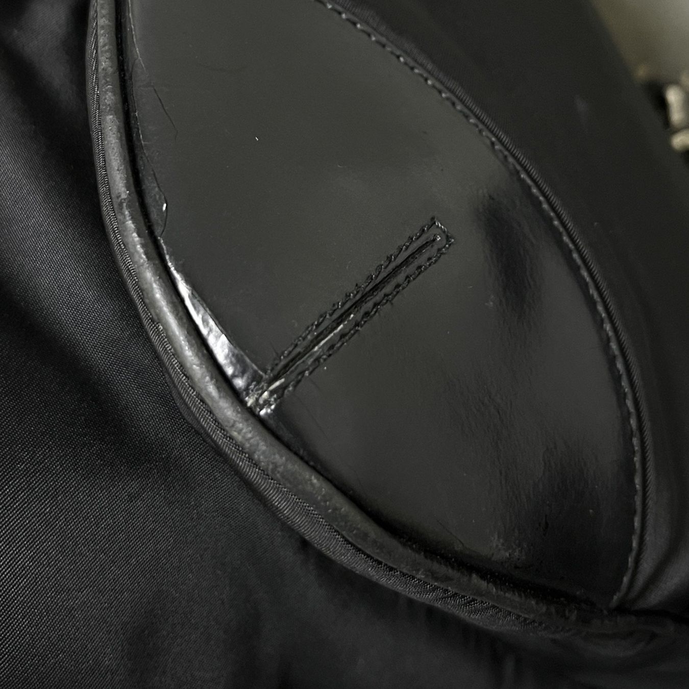 Prada Borse: Prada Logo Shoulder Bag – Usato da Chamoson venduto da Sapoloshop 2