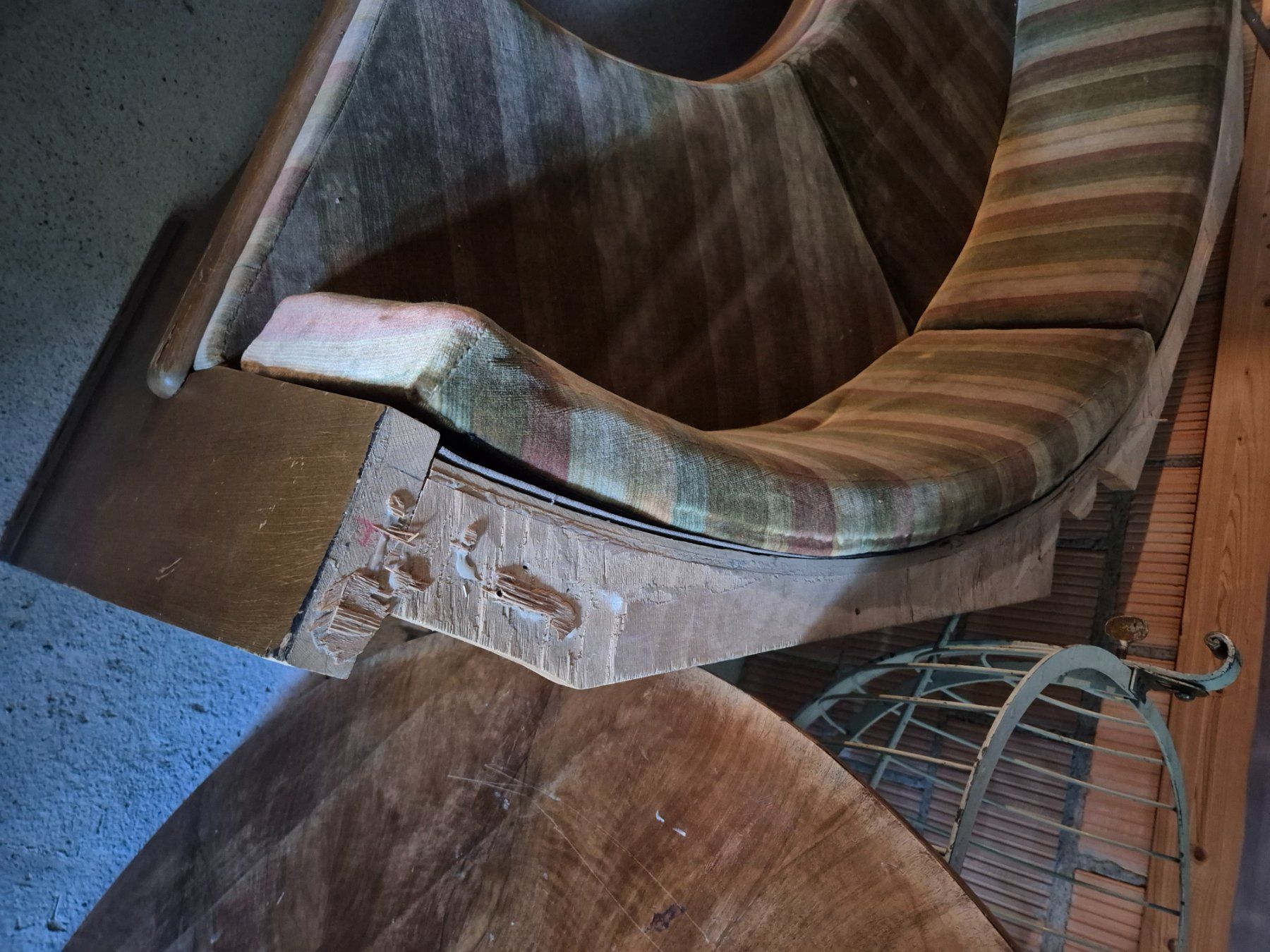 Panchine: Gemütliche Eckbankgruppe, Holz, mit Sitzbezug – Usato da Thun venduto da tinu2031 2