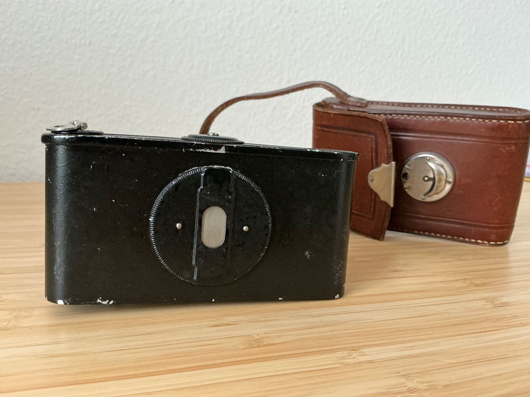 Fotocamera: Antike Klappkamera "Picolette" mit Ledertasche – Difettoso da Zürich venduto da tan_gp95 3