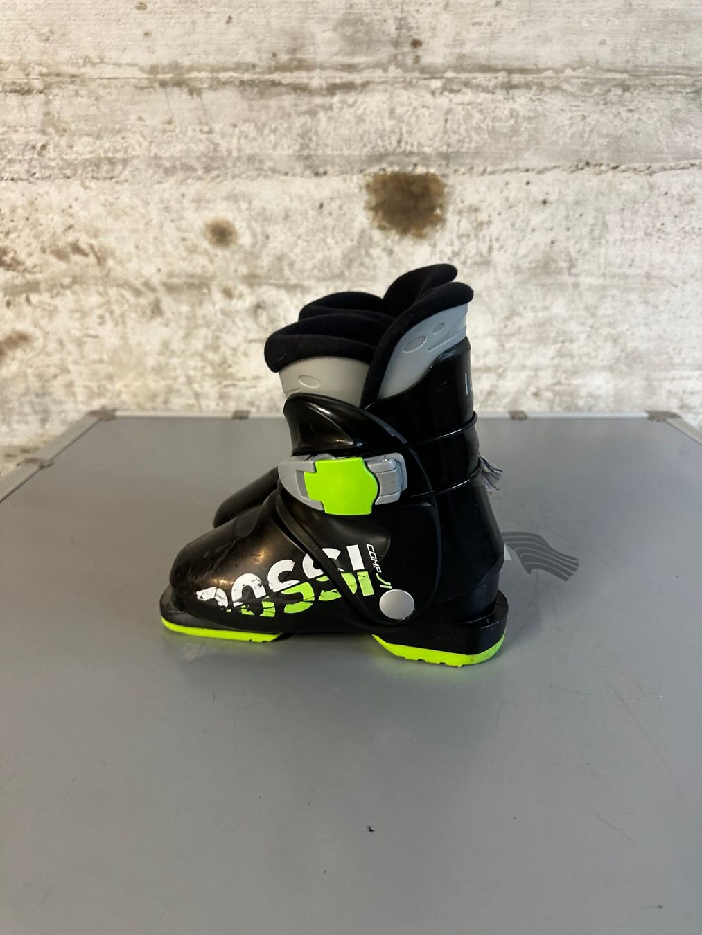 Rossignol Scarpe per ragazzi: Rossignol Skischuhe Kinder 18.5 / Gr. 29 – Usato da Emmenbrücke venduto da karkarkar 2