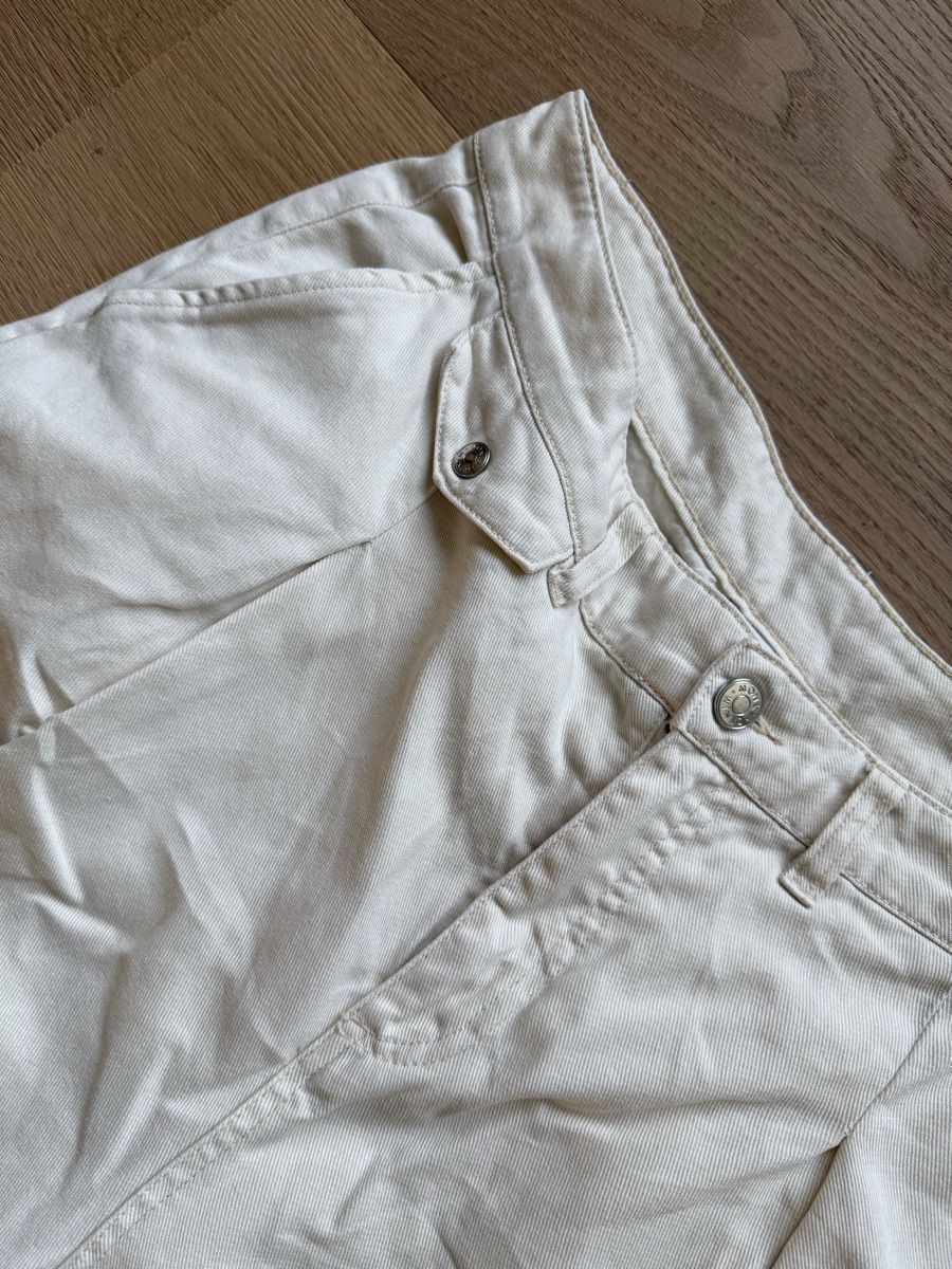 Monki Jeans: Monki Jeans – Nuovo (secondo la descrizione) da Winterthur venduto da 11.11 4