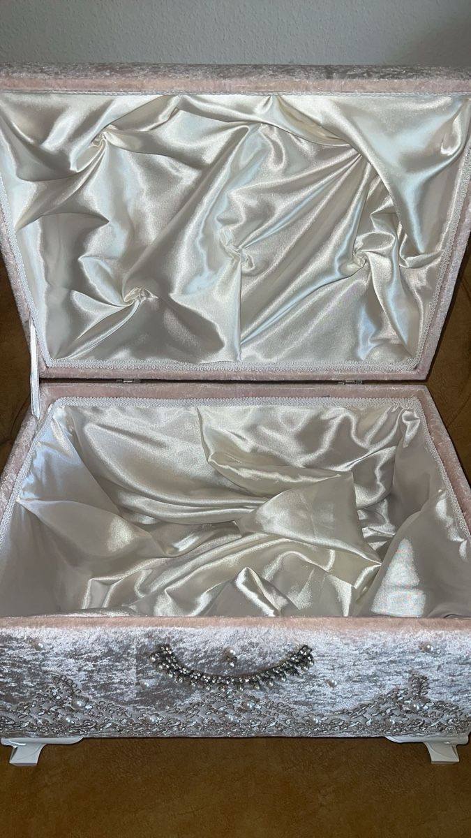 Coffres: Pinke Box – Neuf (Voir description) à Zürich par sha_207 3