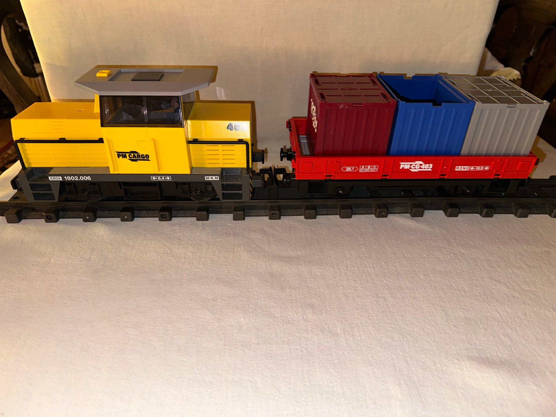 Playmobil Giocattoli: Train Playmobil  radio commandé avec 1 wagon et rails – Usato da Ste-Croix venduto da mjmg 1