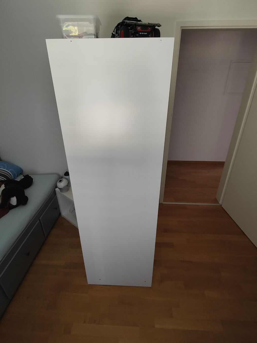 Ikea Armoires: Kinder/Jugend- Schrank mit Tafel – D'occasion à Pfaffhausen par bep_w57f 3