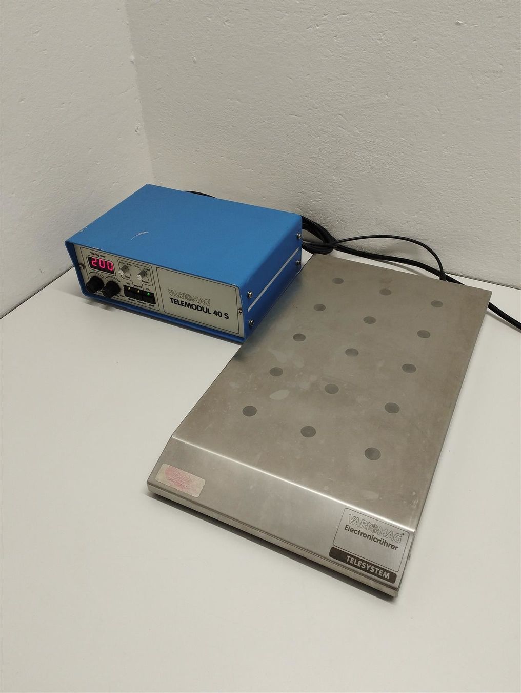 Accessori da laboratorio: Variomag 15 Stellen / Telemodul 40 S – Usato da Niederdorf venduto da LeptonAG_Labor