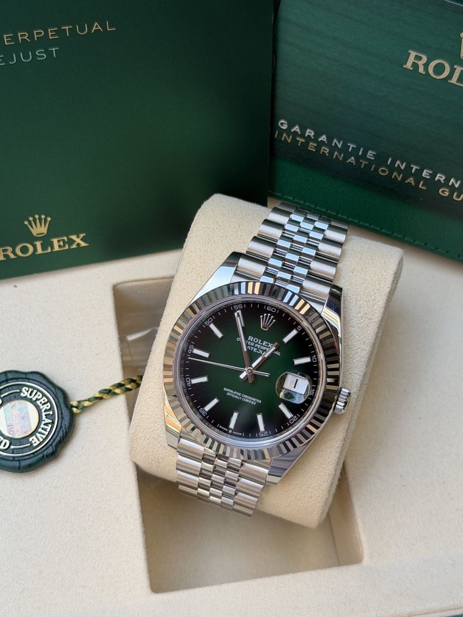 Rolex Orologi: Rolex Datejust 41 Ombre – Nuovo e nell'imballaggio originale da Zürich venduto da watchdealer-24
