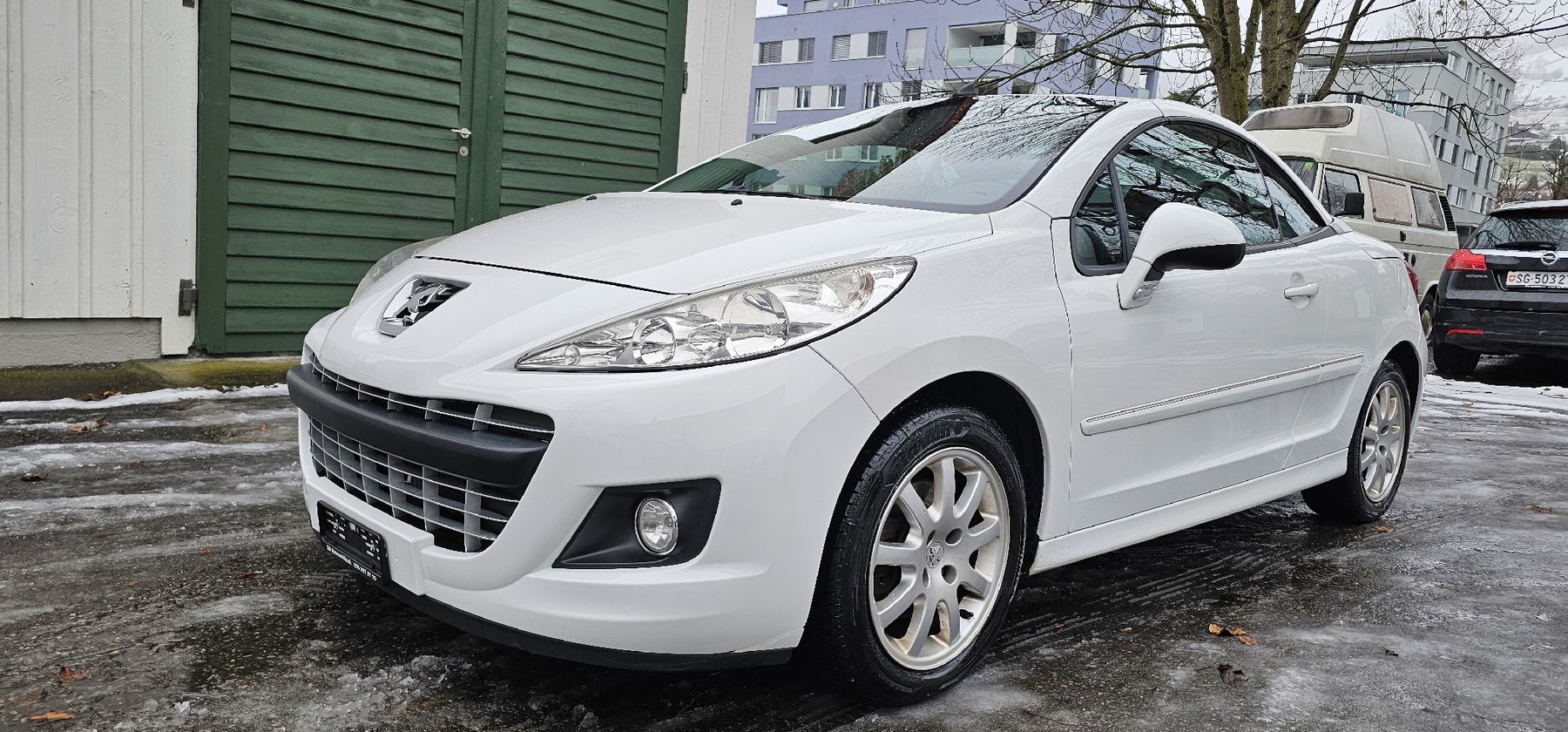 Peugeot Automobili: Peugeot 207 CC 1.6 Turbo – Usato da Altstätten SG venduto da ELLVA
