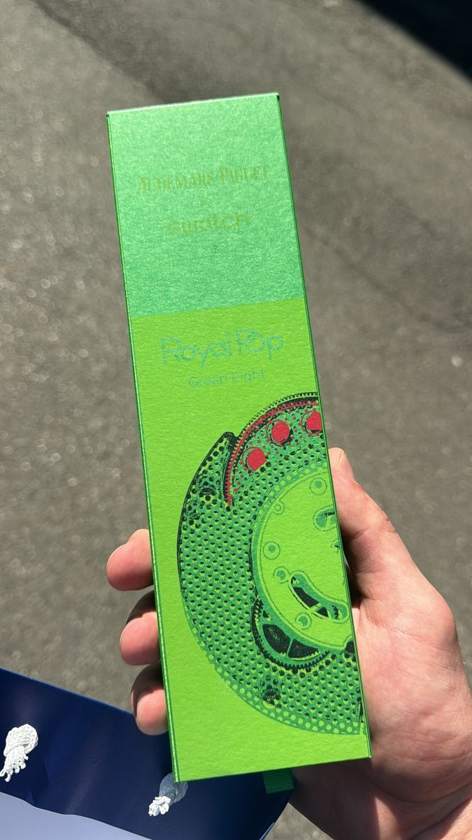 Audemars Piguet Montres: Swatch x Audemars Piguet AP Green Eight – Neuf avec emballage d'origine à Bern par alekswhite 2