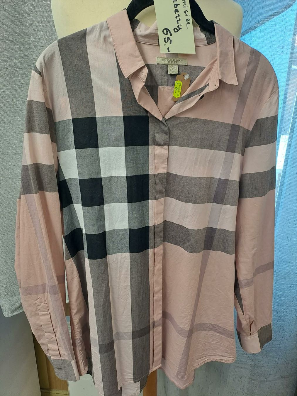 Camicie: Chemise Burberry – Usato da La Chaux-de-Fonds venduto da Emmaus2300CDF 1