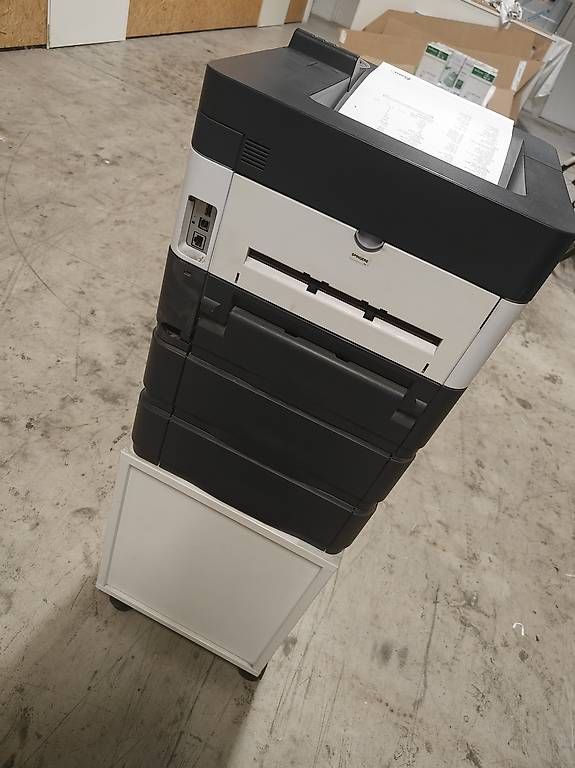 Stampanti: Kyocera Ecosys P3055dn B/W A4 printer 3 trays – Usato da Odogno venduto da Aron.Stocker