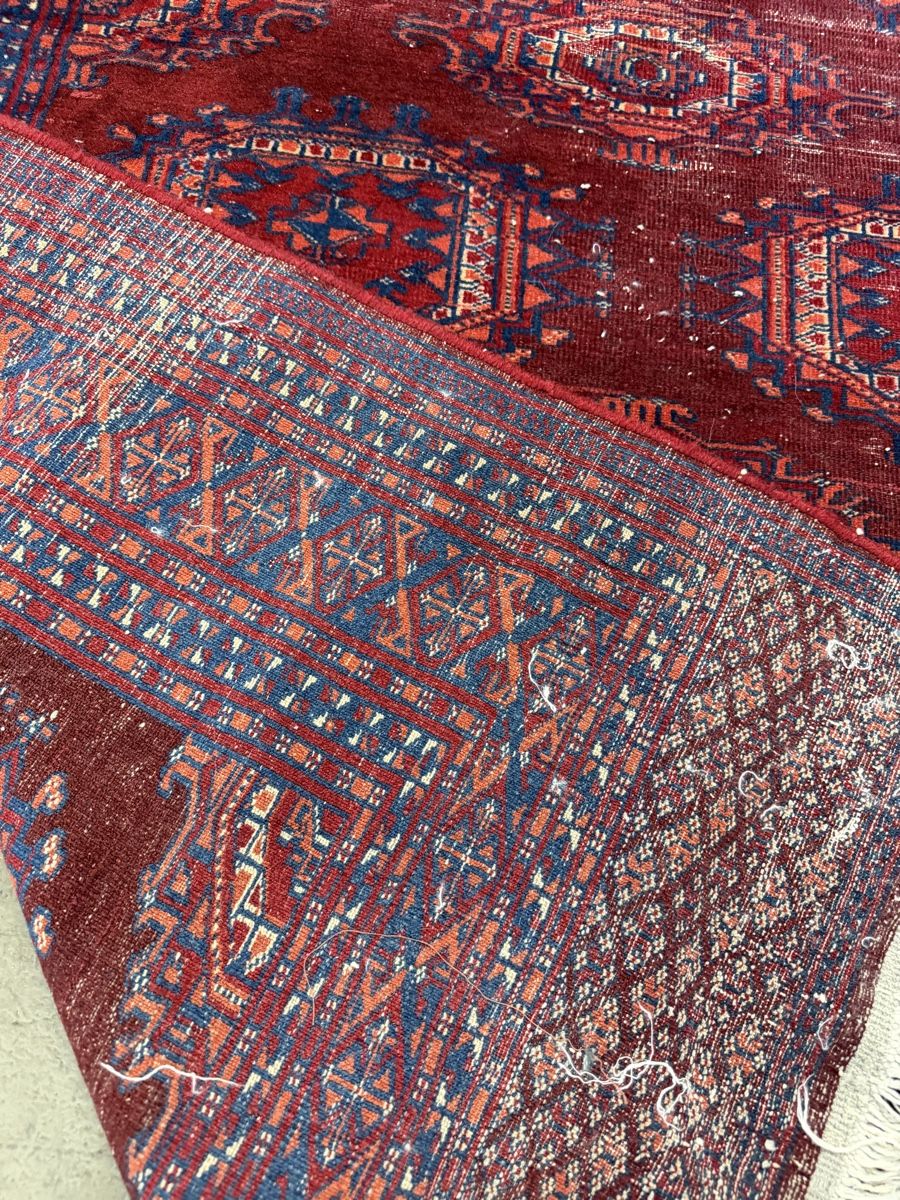 Tapis: Orientteppich mit Muster rot/blau Alt Defekt – Défectueux à Strengelbach par RaenAntikDesign 5