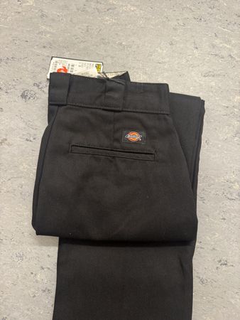 Dickies Cropped Chinos Schwarz Neu mit Etikett Größe W25