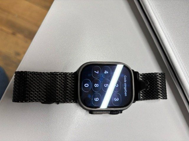 Apple Smartwatch: Apple Watch Ultra 3 Black Titanium Milanese Loop – Nuovo (secondo la descrizione) da Winterthur venduto da nonso