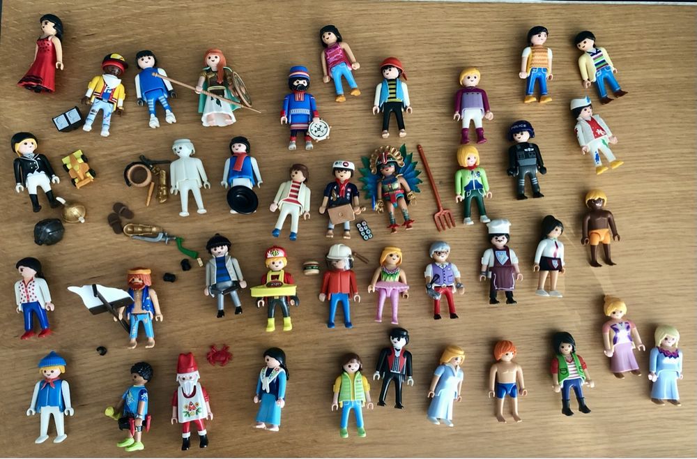 40 figurines Playmobil, collection / Sammlung (D'occasion) à Lausanne ...
