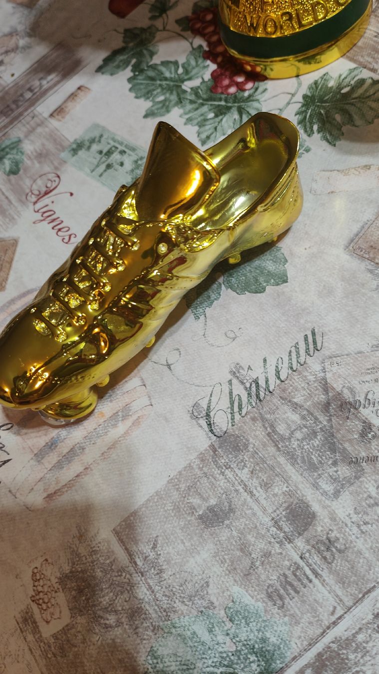 Altre raccolte & rarità: fifa pokal set – Nuovo e nell'imballaggio originale da Schöftland venduto da magicX01 3