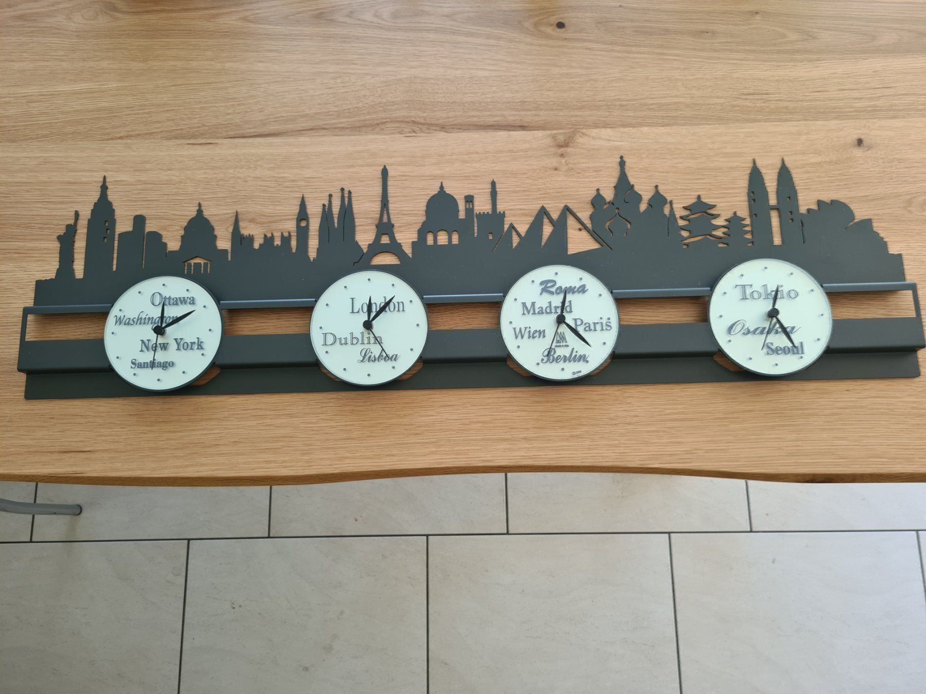 Orologi da terra & Orologi da parete: Horloge World Cities 100 x 28cm Neuve – Nuovo e nell'imballaggio originale da Broc venduto da jcr_5cqy