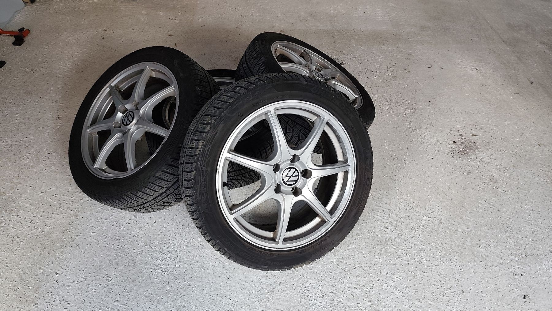 Cerchioni: Felgen mit Winterreifen – Usato da Wünnewil venduto da labi91