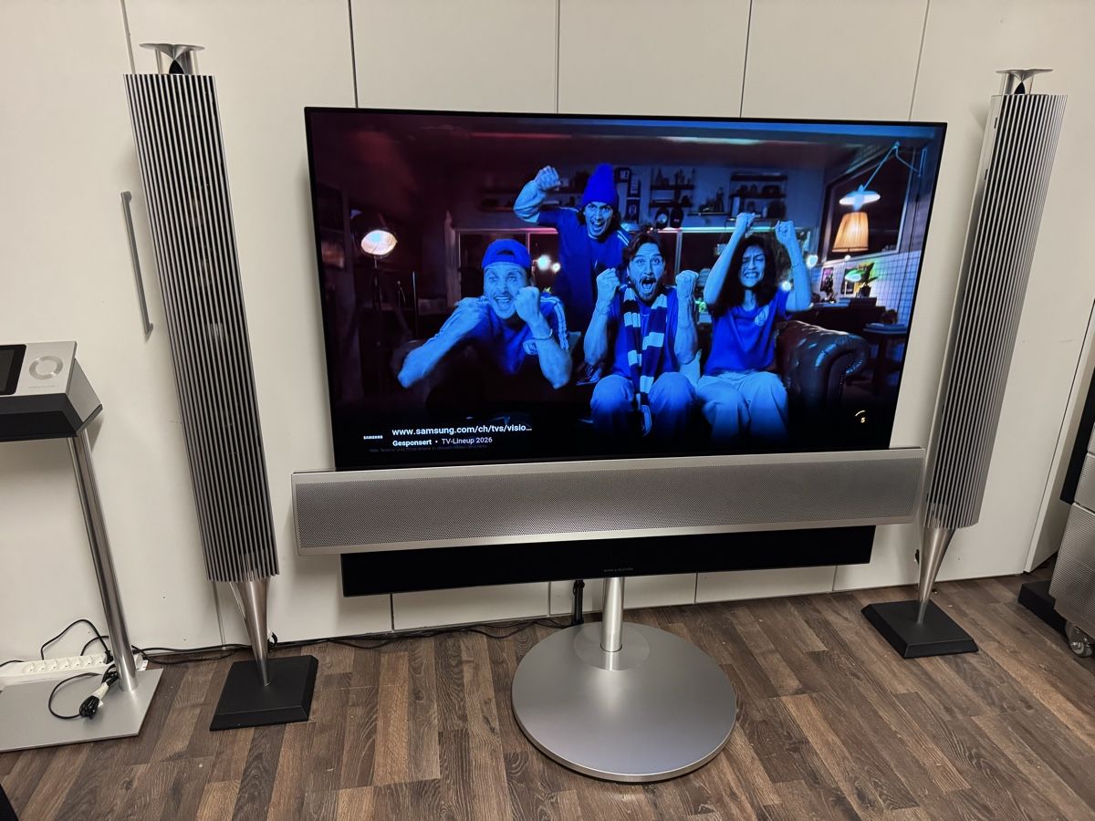 Bang & Olufsen Televisori: Bang & Olufsen Beovision ECLIPSE 55 Mk2  inkl.el.Standfus – Usato da Wetzikon ZH venduto da Hadis 2