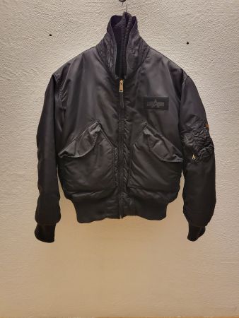Top Alpha Industries Fliegerjacke MA-1 Gr. XL - Warm für ...