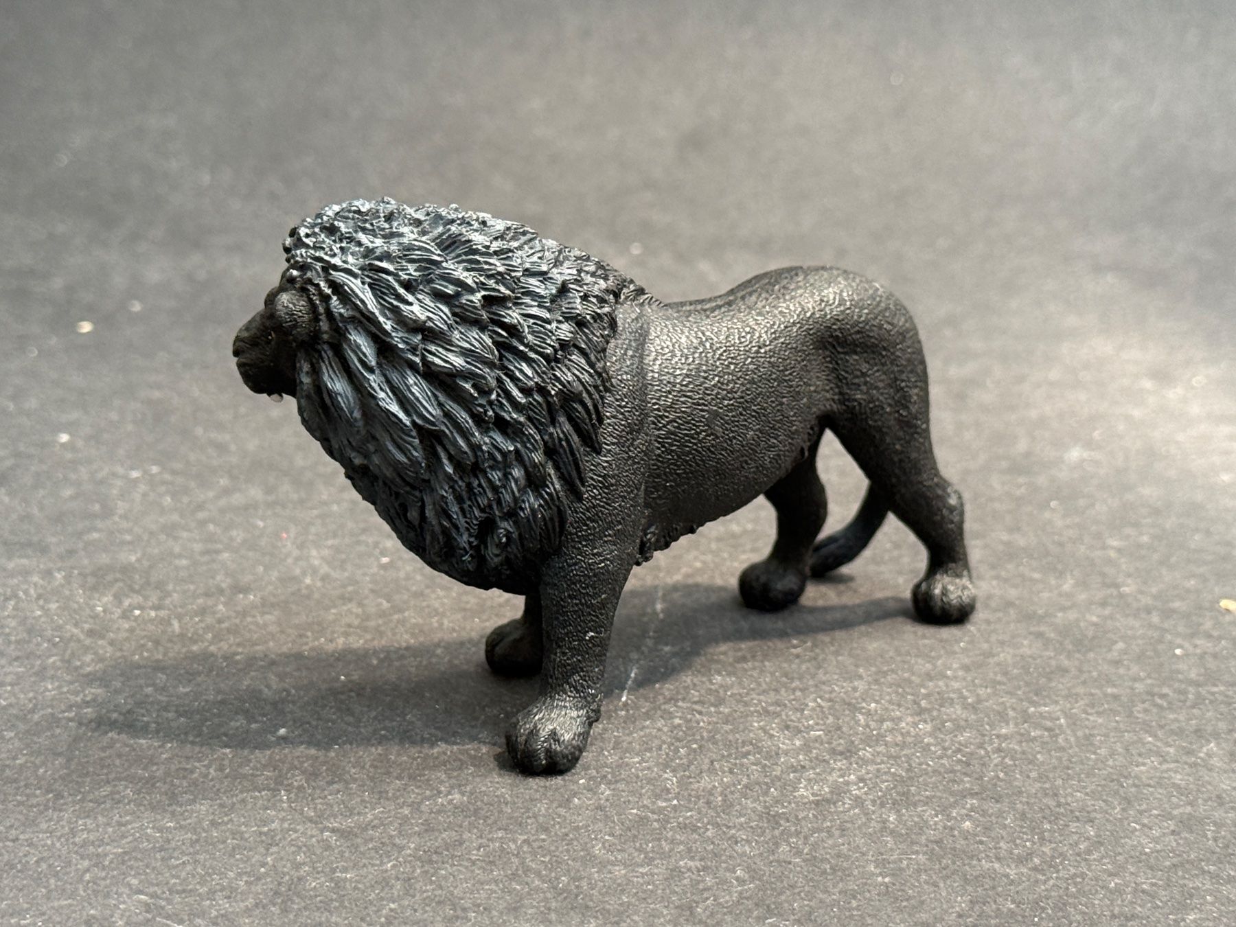 Schleich Statuette: Schleich schwarzer Löwe – Nuovo (secondo la descrizione) da Ennetbaden venduto da mapa05 5