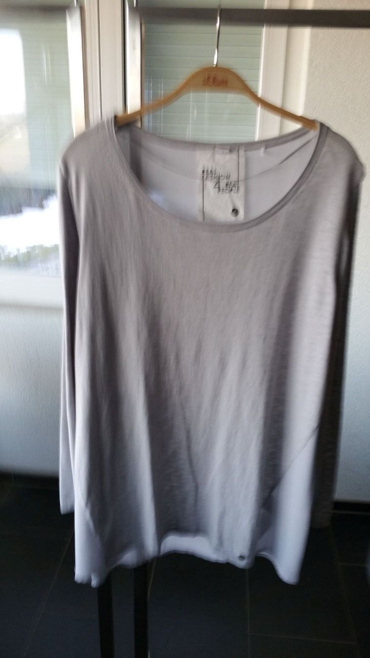 Pulls & Sweat-shirts: Damenpullover S.Oliver Grösse 40 – Neuf avec emballage d'origine à Huttwil par Lakeshore161